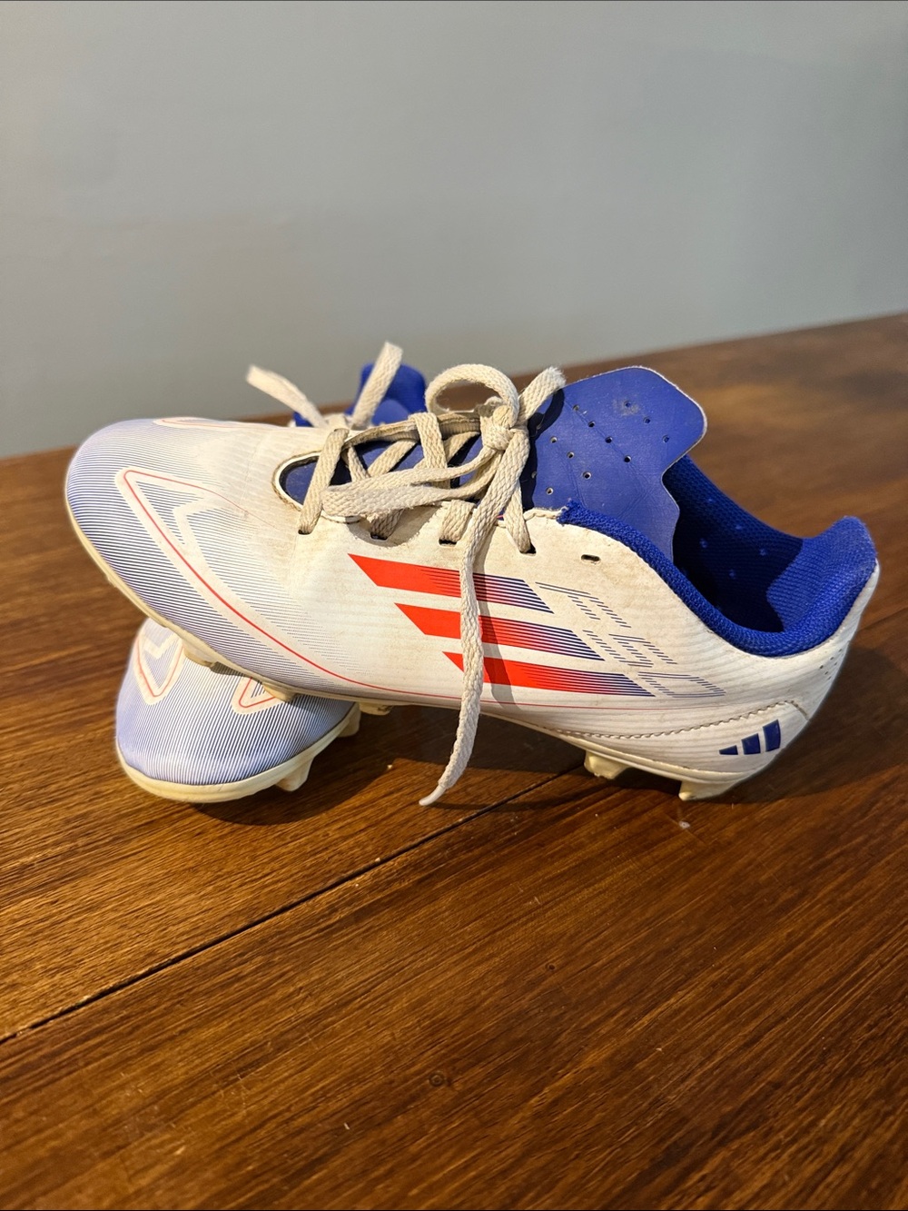 adidas Kids White, Blue and Red Soccer Cleats
